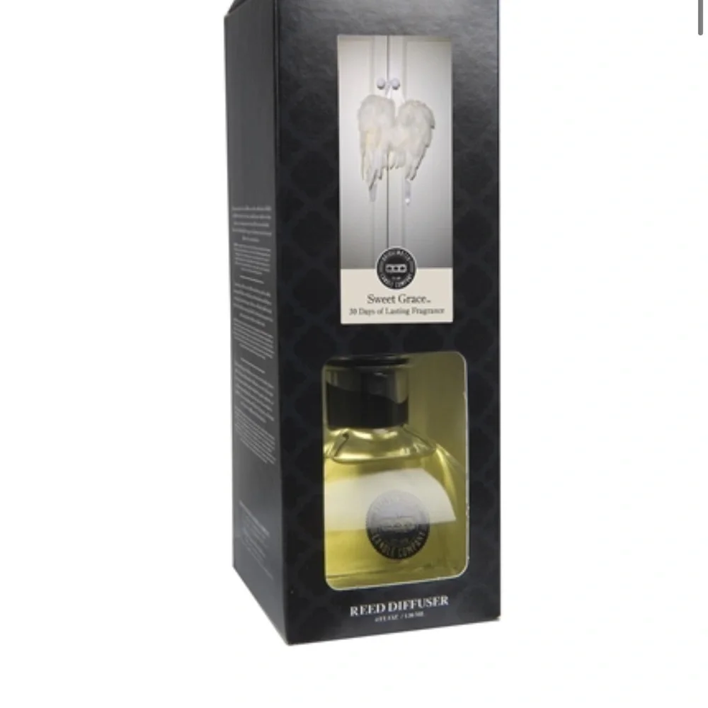Sweet Grace Reed Diffuser - Picture 2 of 4